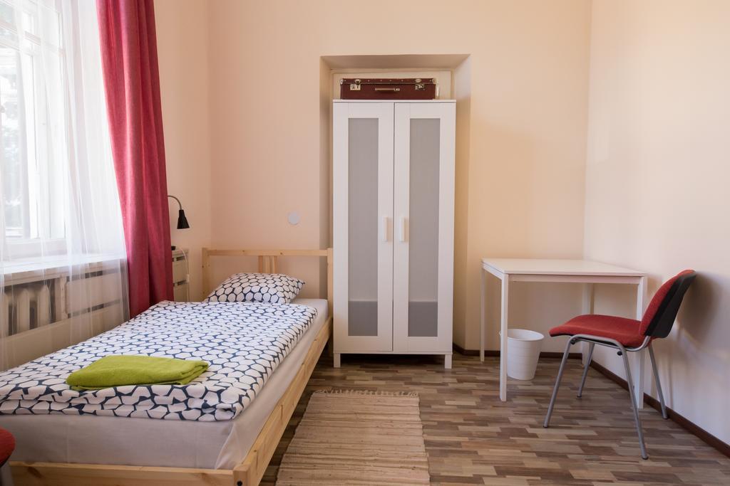 25 Hours Hostel Вільнюс Екстер'єр фото